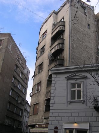 Vackert rundade former.